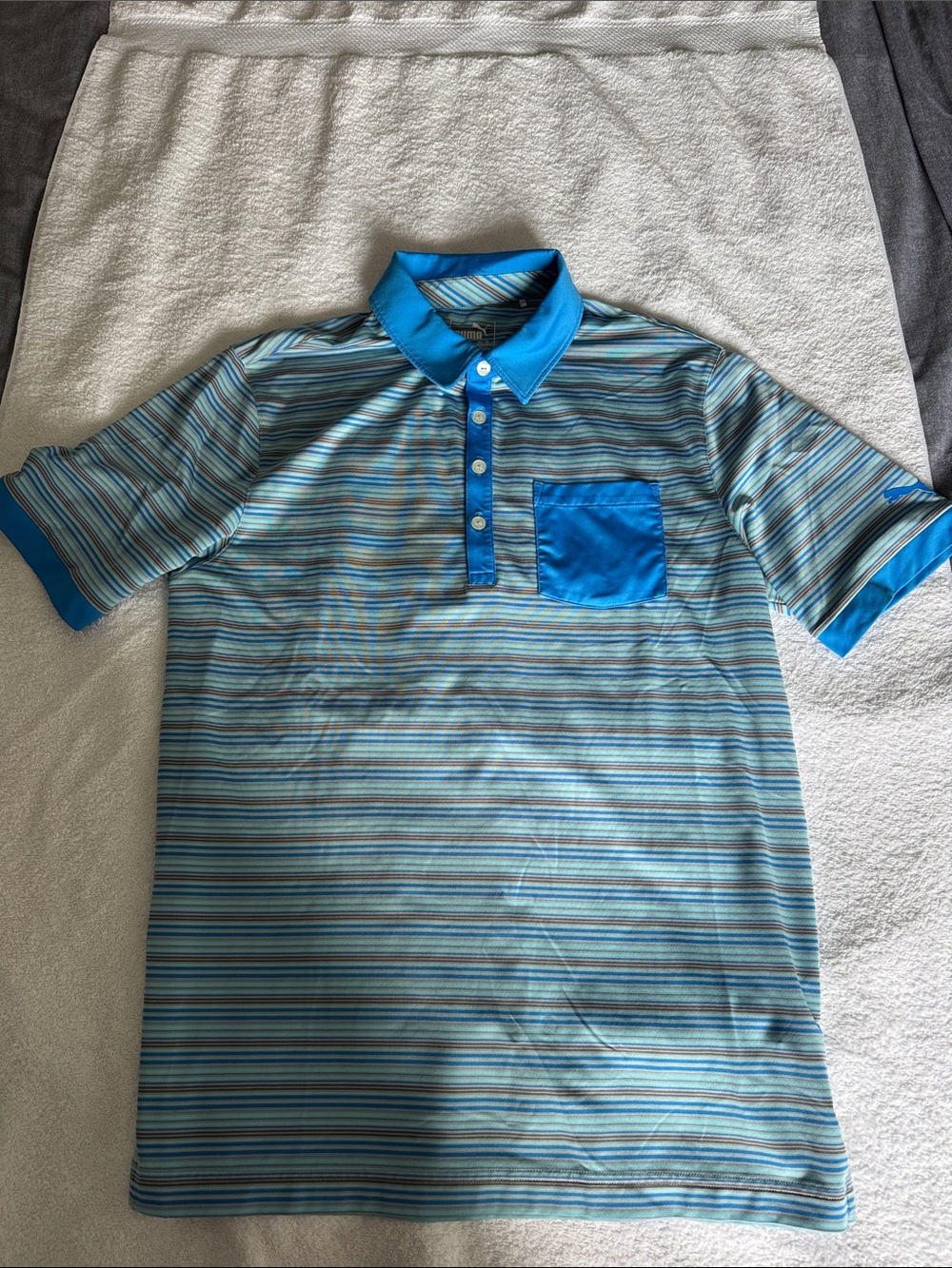 🦩Puma Men's Blue Striped Polo with Bright Blue Collar & Pocket